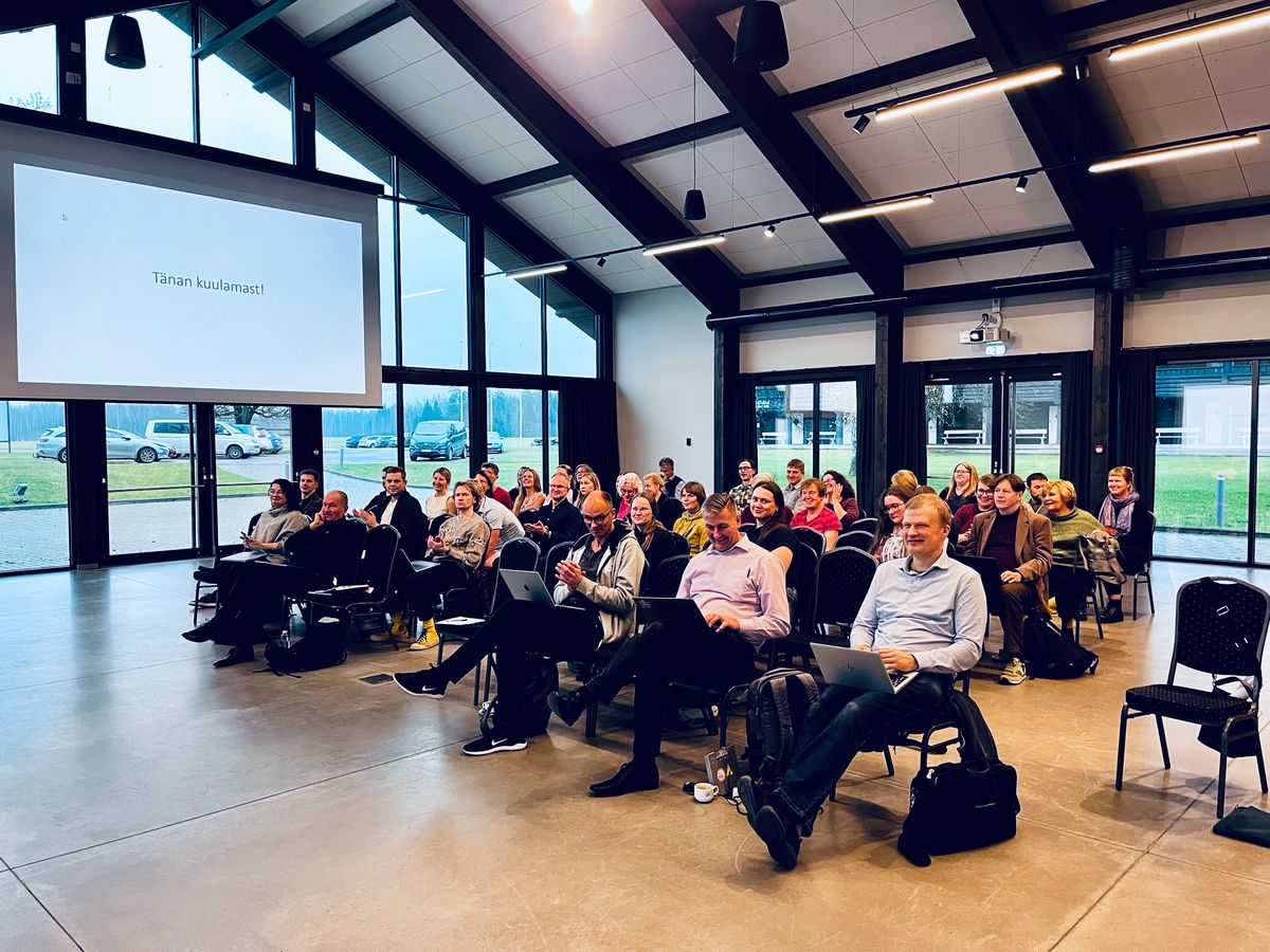 X DIGIARHIIVINDUSE SEMINAR