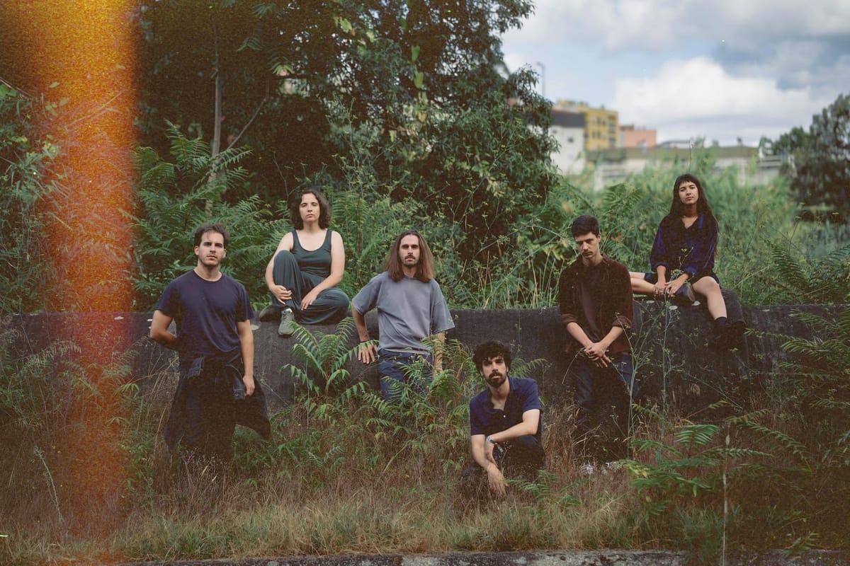 Laine Live: Human Natures (PT) + Qaribou + Cottonmoth